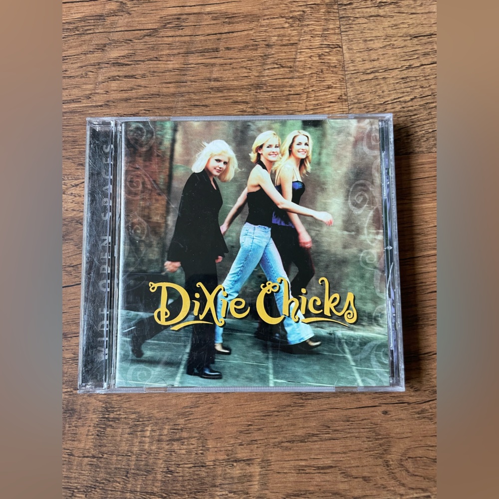 Dixie Chicks “Wide Open Spaces” CD
